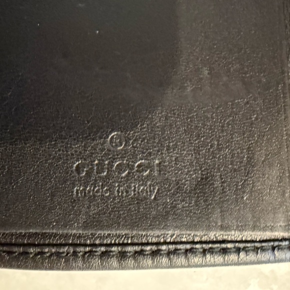 GUCCI Black Leather Key Case & Card Holder w/ silver hardware - Picture 7 of 13